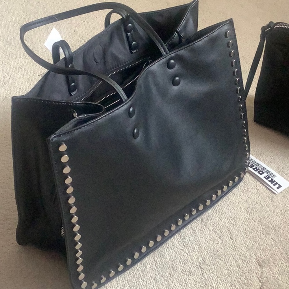 Black purse